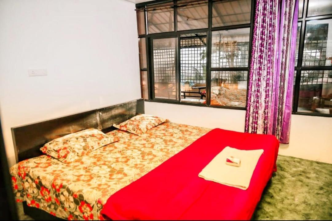 Elara Beach View Homestay アーラップーザ県 エクステリア 写真