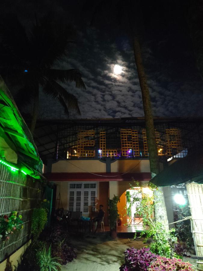 Elara Beach View Homestay アーラップーザ県 エクステリア 写真