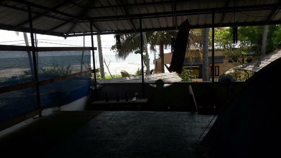 Elara Beach View Homestay アーラップーザ県 エクステリア 写真
